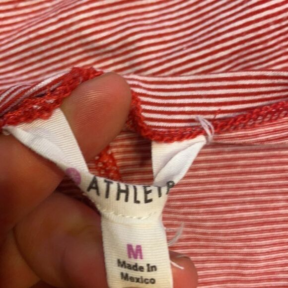 Athleta top M (3361) - Picture 6 of 8